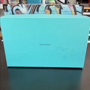 Tiffany & Co. Turquoise Gift Box